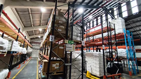 Industrial-Warehouse-in-Spartan-To-Let (38)